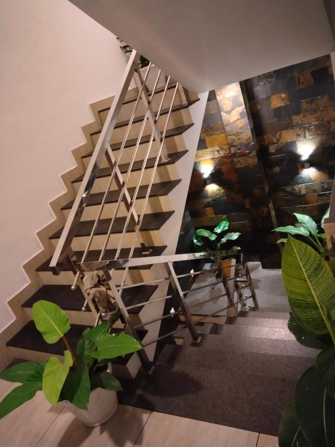فندق Metro Residency Kochi المظهر الخارجي الصورة