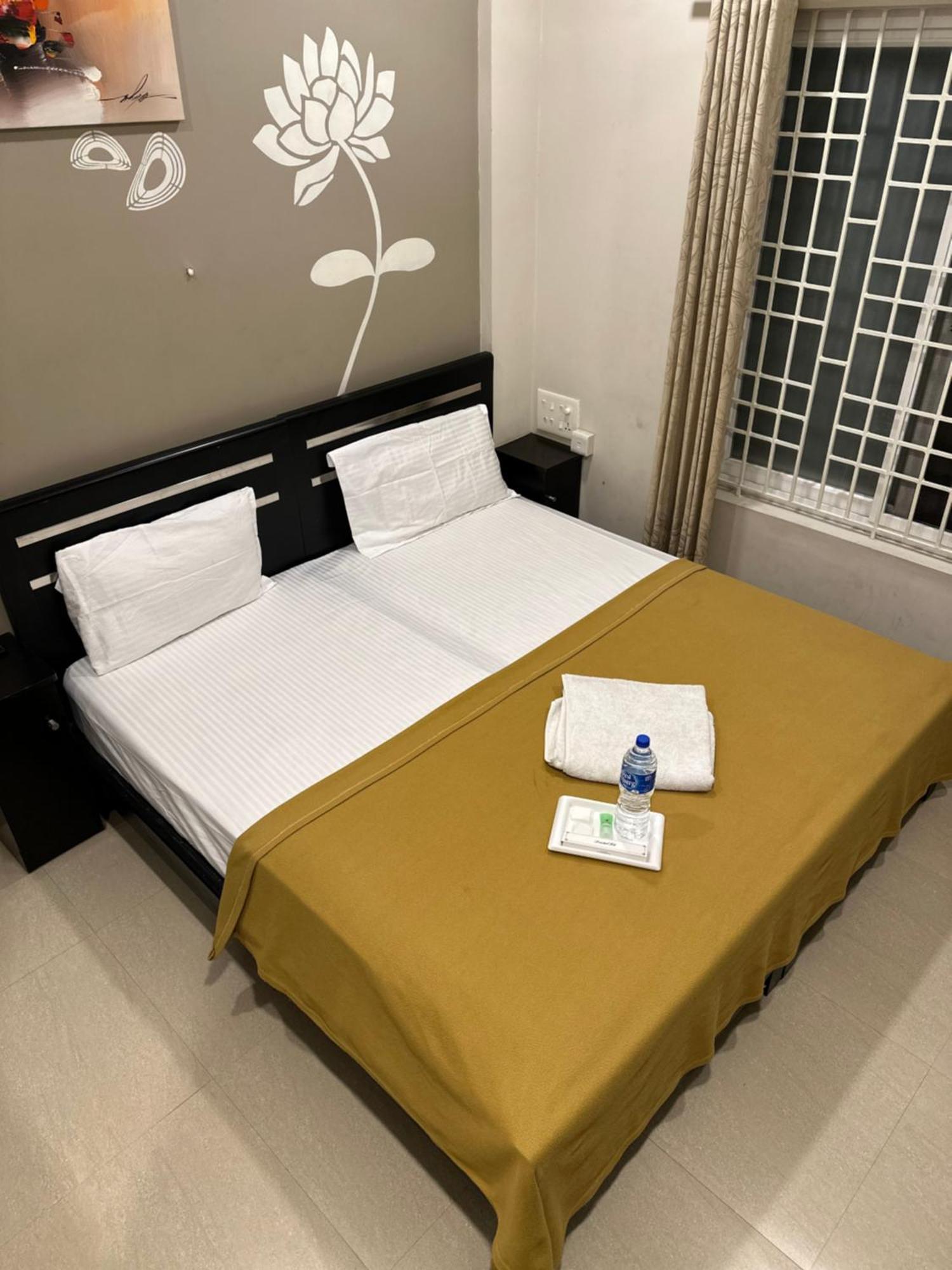 فندق Metro Residency Kochi المظهر الخارجي الصورة