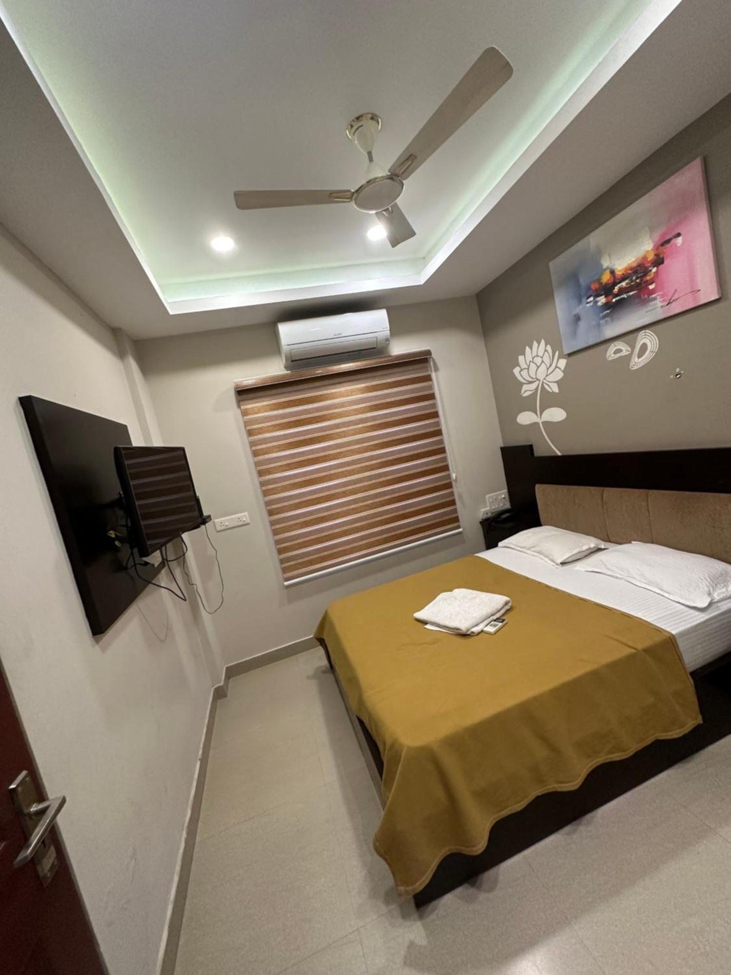 فندق Metro Residency Kochi المظهر الخارجي الصورة